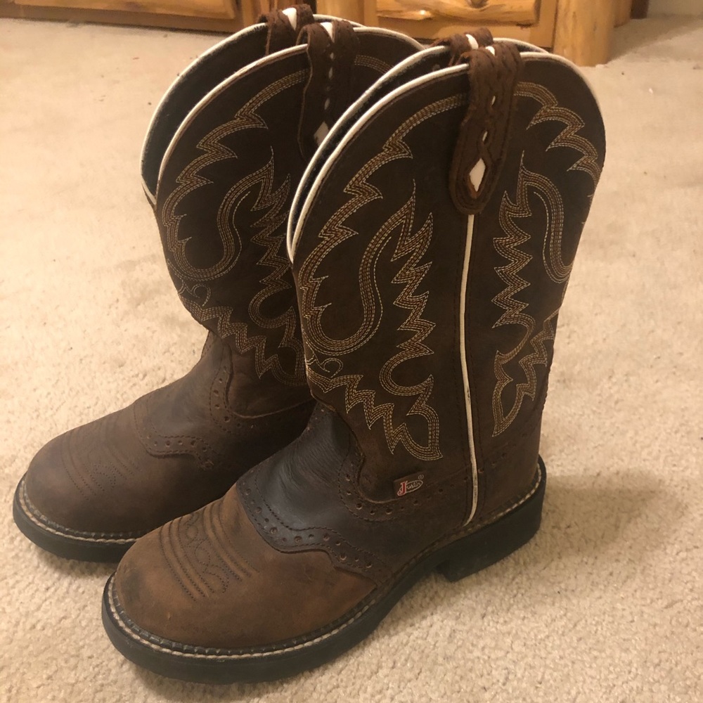 Justin Cowboy Boots